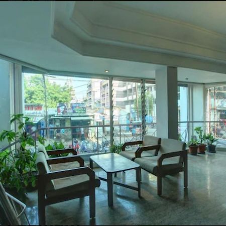 Hotel Padmam Мадурай Екстериор снимка