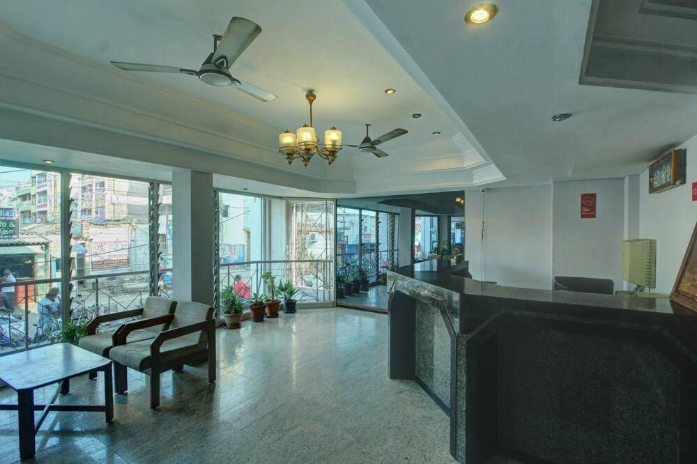 Hotel Padmam Мадурай Екстериор снимка