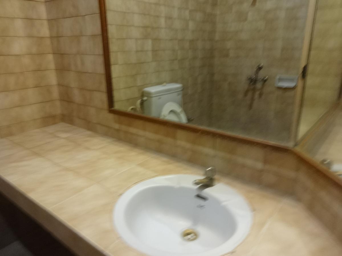 Hotel Padmam Мадурай Екстериор снимка